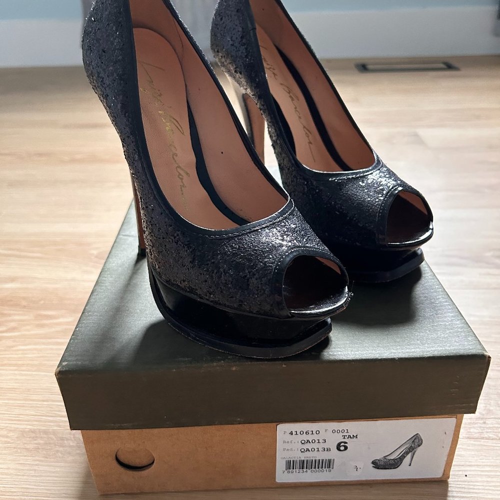 Luiza Barcelos heels. Size 6